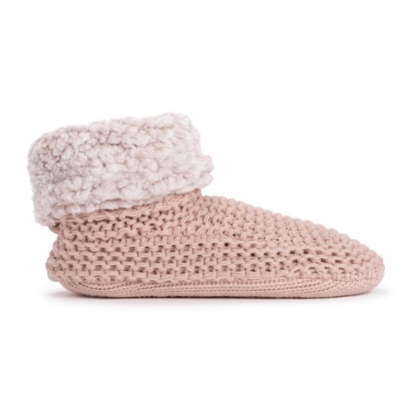 MUK LUKS Women's Sherpa Cuff Bootie indoorPink slippers - Picture 2 of 5